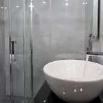 Beachfront Apartments- Horizon 公寓 *