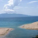 Beachfront Apartments- Horizon 公寓 *