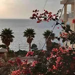 شقة Beachfront Apartments- Horizon