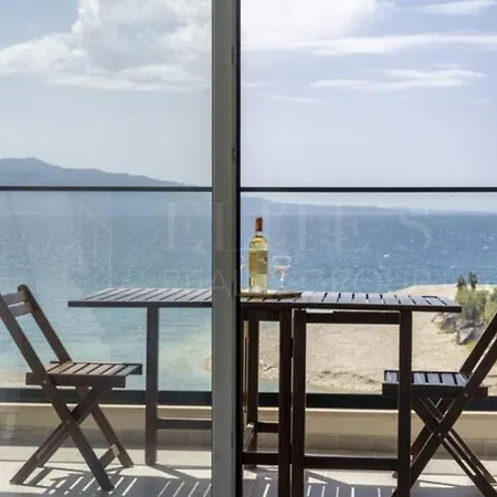 Beachfront Apartments- Horizon * Sarandë