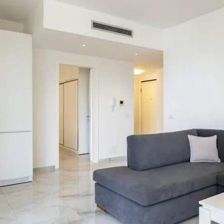 アパート Beachfront Apartments- Horizon Sarandë