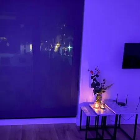 Beachfront Apartments- Horizon