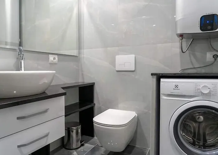 Beachfront Apartments- Horizon 公寓 *