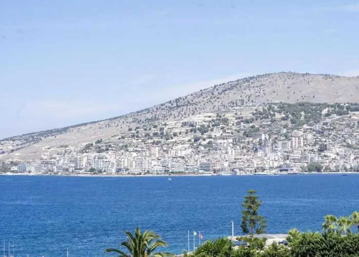 Beachfront Apartments- Horizon 公寓 *