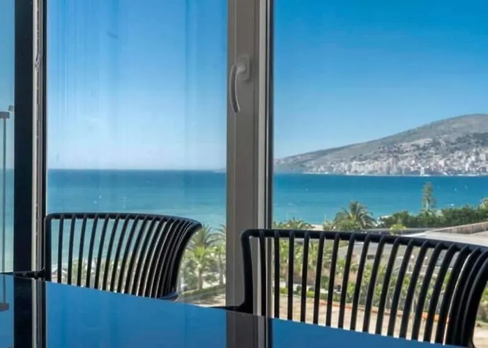 Beachfront Apartments- Horizon