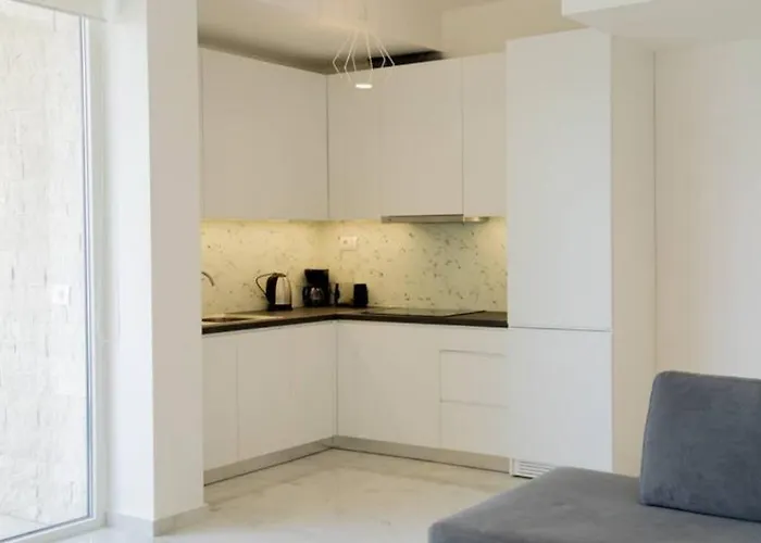 Beachfront Apartments- Horizon