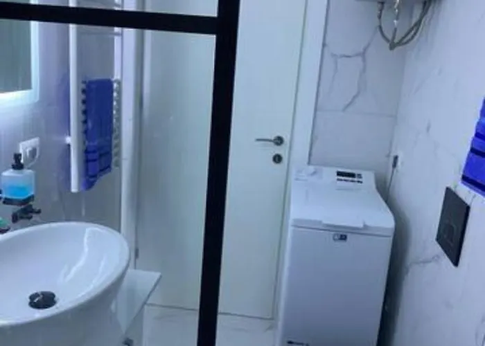 Beachfront Apartments- Horizon * Sarandë